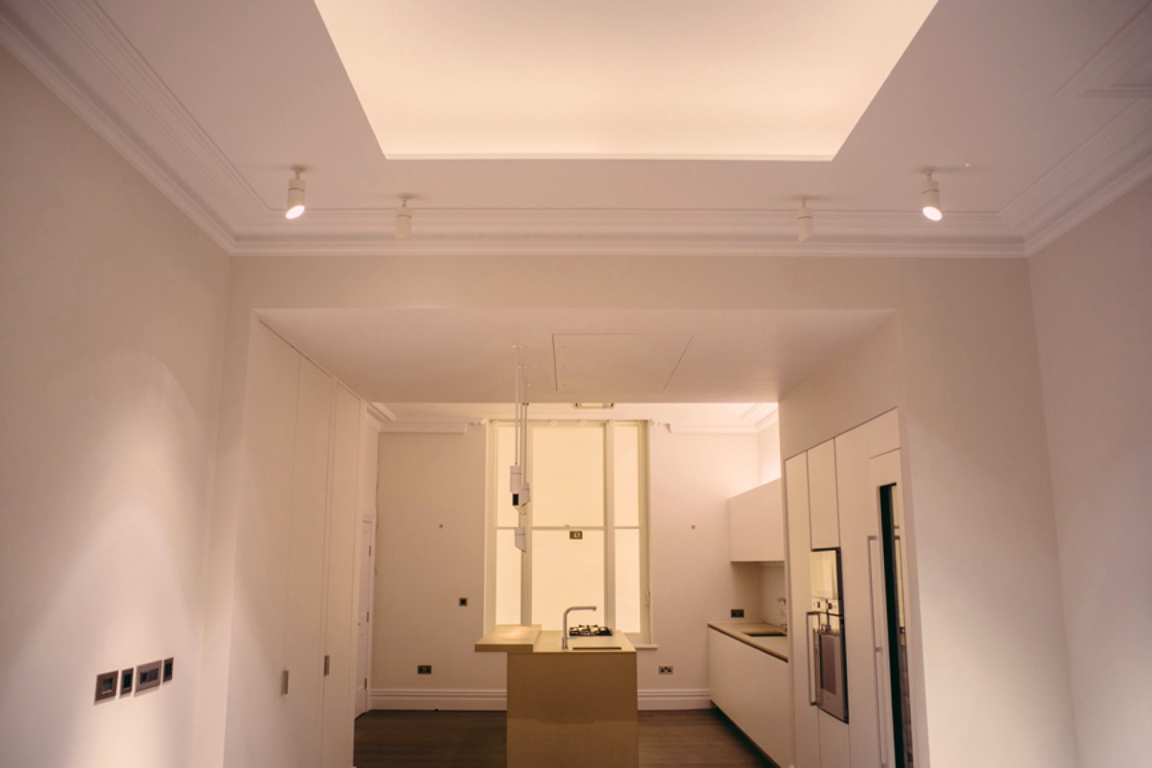 QUEENS GATE & QUEENS GATE MEWS - Image 8